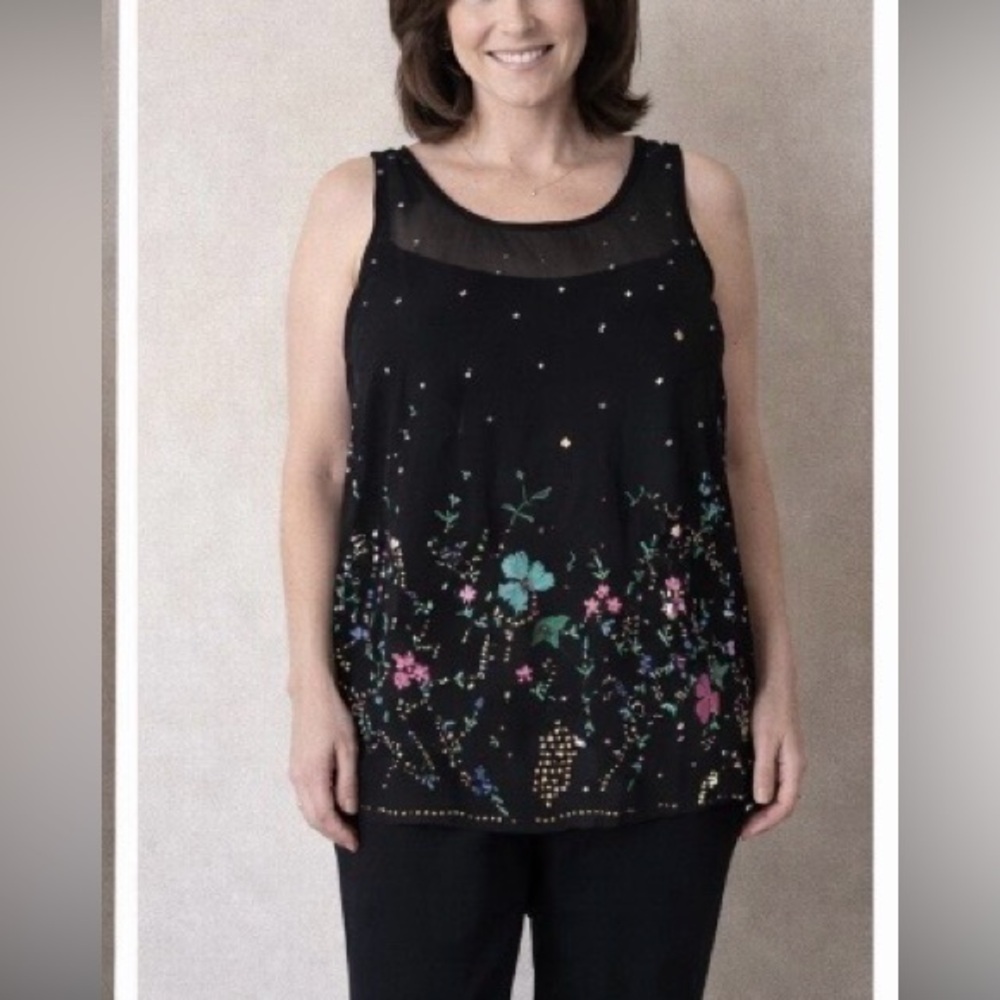 Chic Black Floral Embroidered Blouse